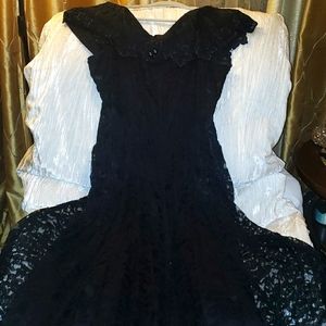 Black lace fully lined Vintage Dress. Drop sleeves off the shoulder w/ pearls